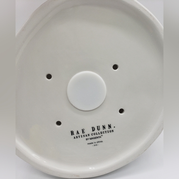 1194- Rae Dunn Artisan Collection Santa's Workshop Santa Hat Bird House NWT - Picture 4 of 6